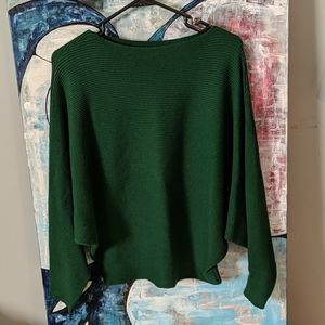Women's bat wing sweater size medium